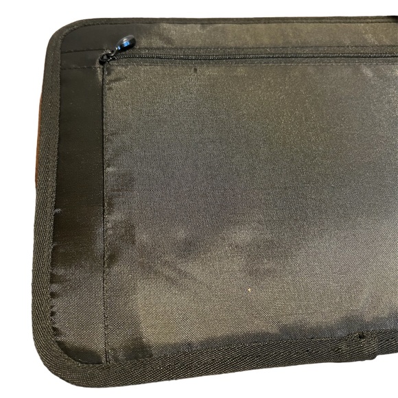 Grid-It cord organizer - Picture 3 of 3